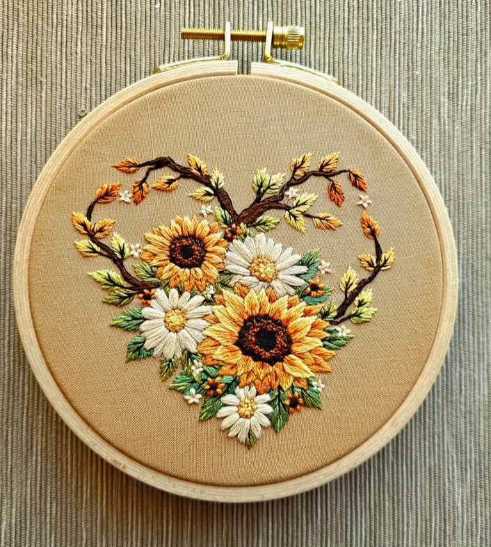 EMBROIDERY KIT FALL IN LOVE
