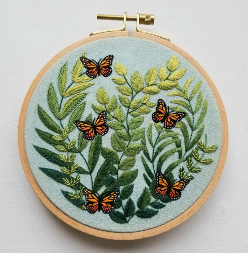 EMBROIDERY SAMPLER KIT LOVE GROWS