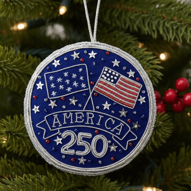America 250 MV Ornament St. Nicolas - The Shops at Mount Vernon
