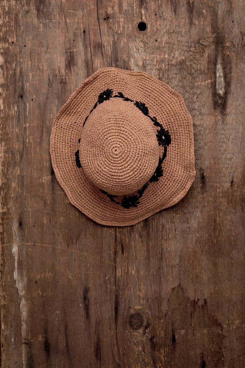 HAT CLAY HAND CROCHETED