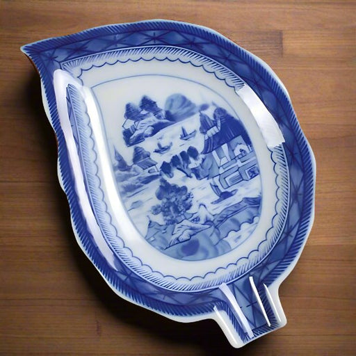 Blue Canton Leaf Dish - The Shops at Mount Vernon