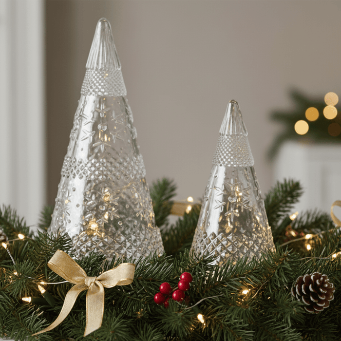 Glass Snowflake Christmas Tree - The Shops at Mount Vernon
