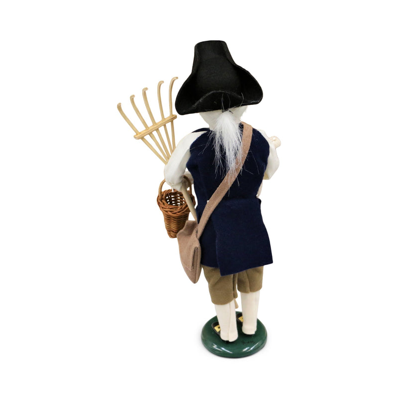 Farmer George Caroler by Byers' Choice - BYER'S CHOICE, LTD - The Shops at Mount Vernon