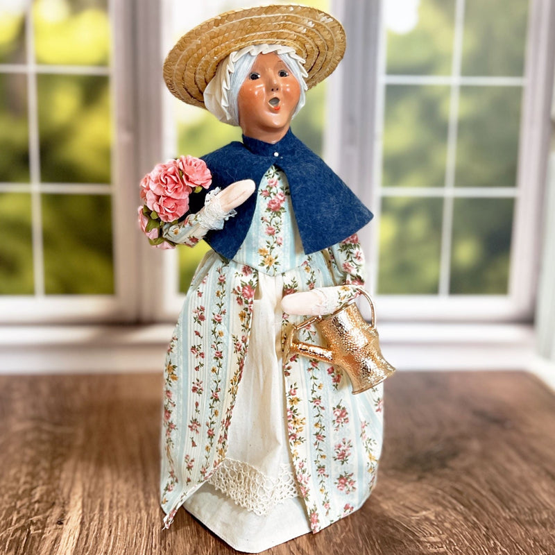 Gardening Martha Caroler by Byers' Choice - BYER'S CHOICE, LTD - The Shops at Mount Vernon