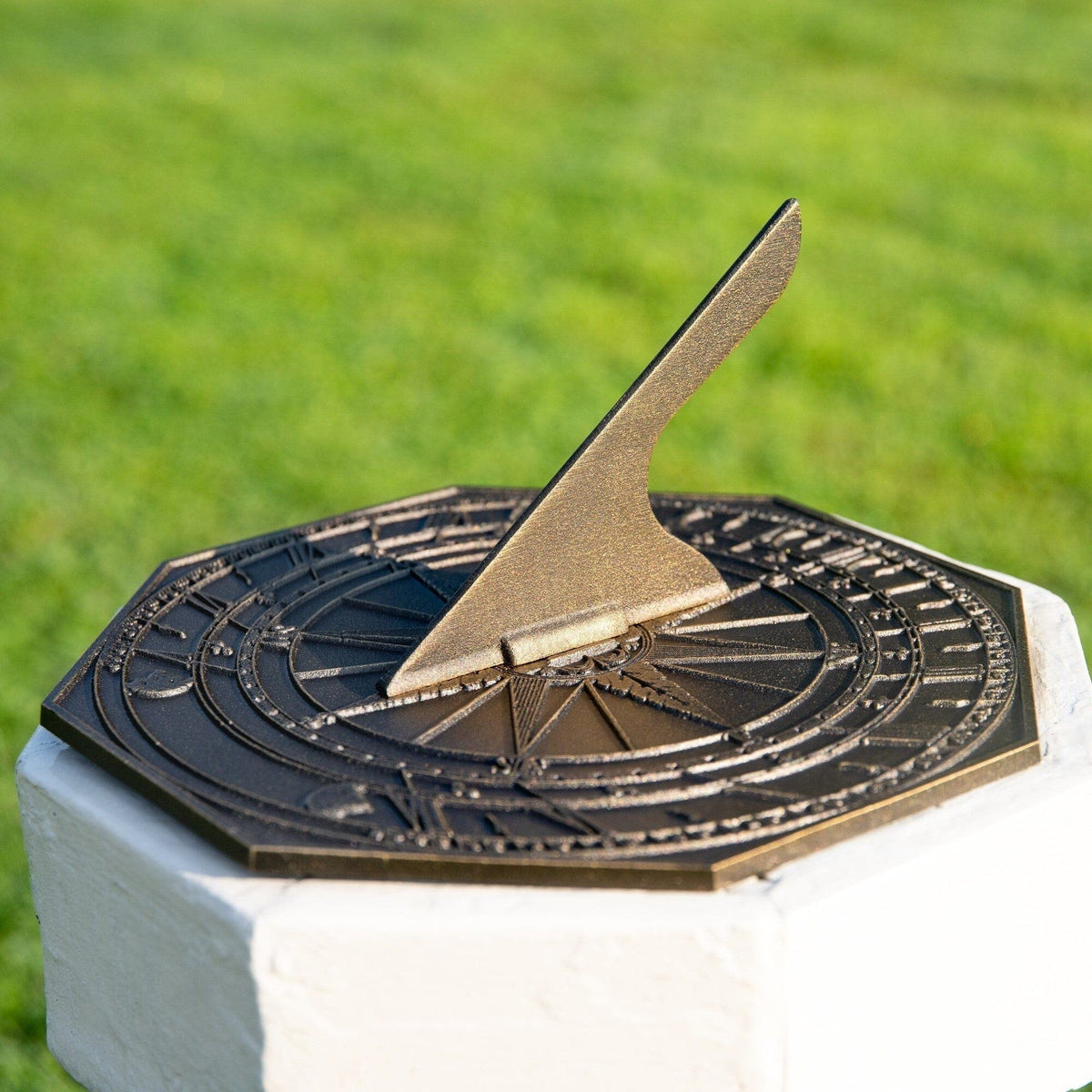 Sundial with Aged Bronze Finish_ Mount Vernon Shops — The Shops at