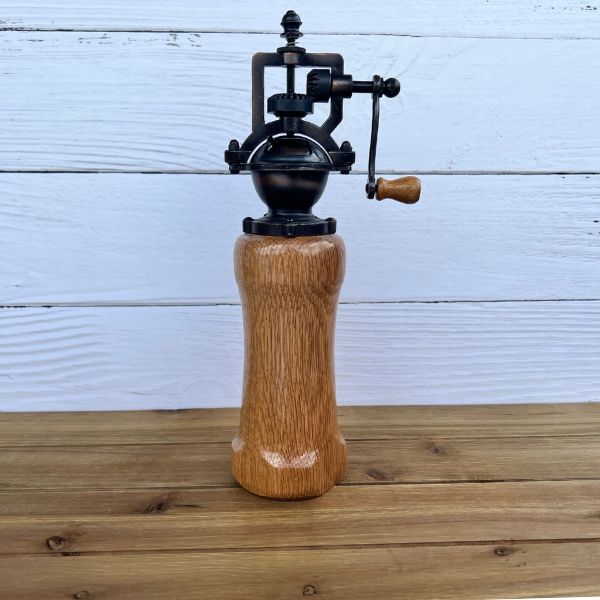 WoodRiver - Antique Style Hand Crank Pepper Grinder Kit Mechanism - Antique  Brass