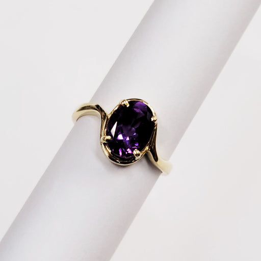 Oval Amethyst 14K Gold Ring - THE ANTIQUE GUILD - The Shops at Mount Vernon