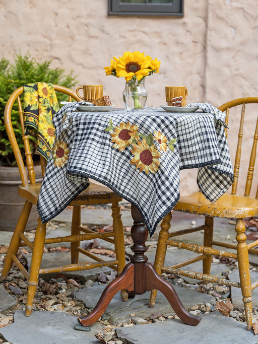 Sunflower Embroidered Tea Cloth - The Shops at Mount Vernon